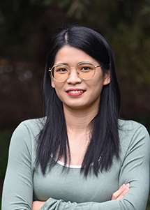 Yafang Guo